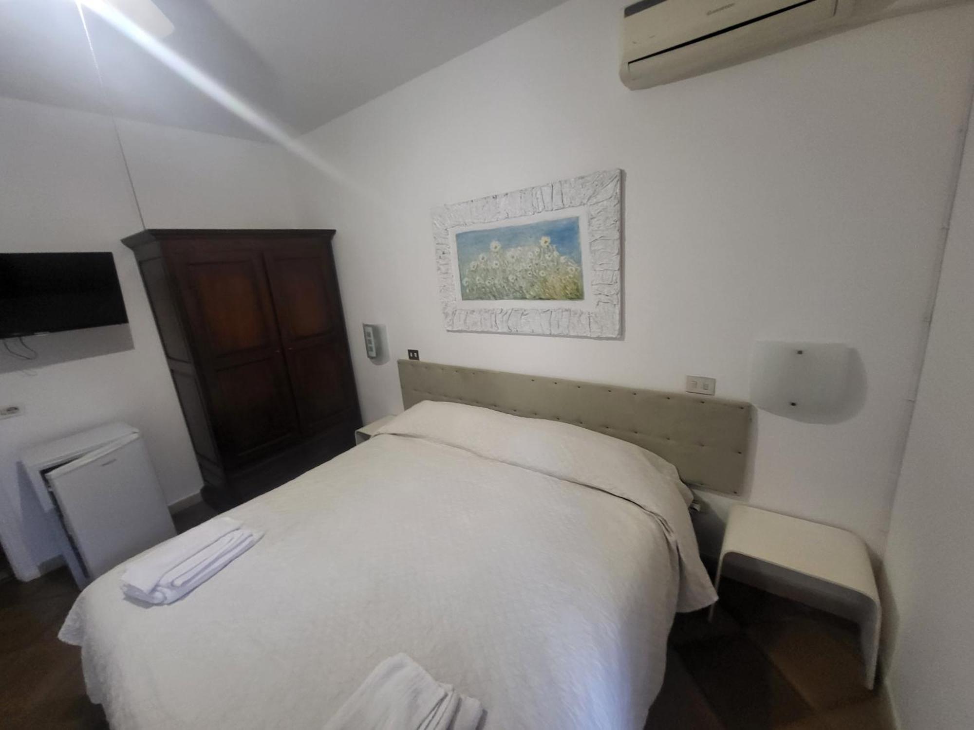 Hotel Dory Албиния Екстериор снимка