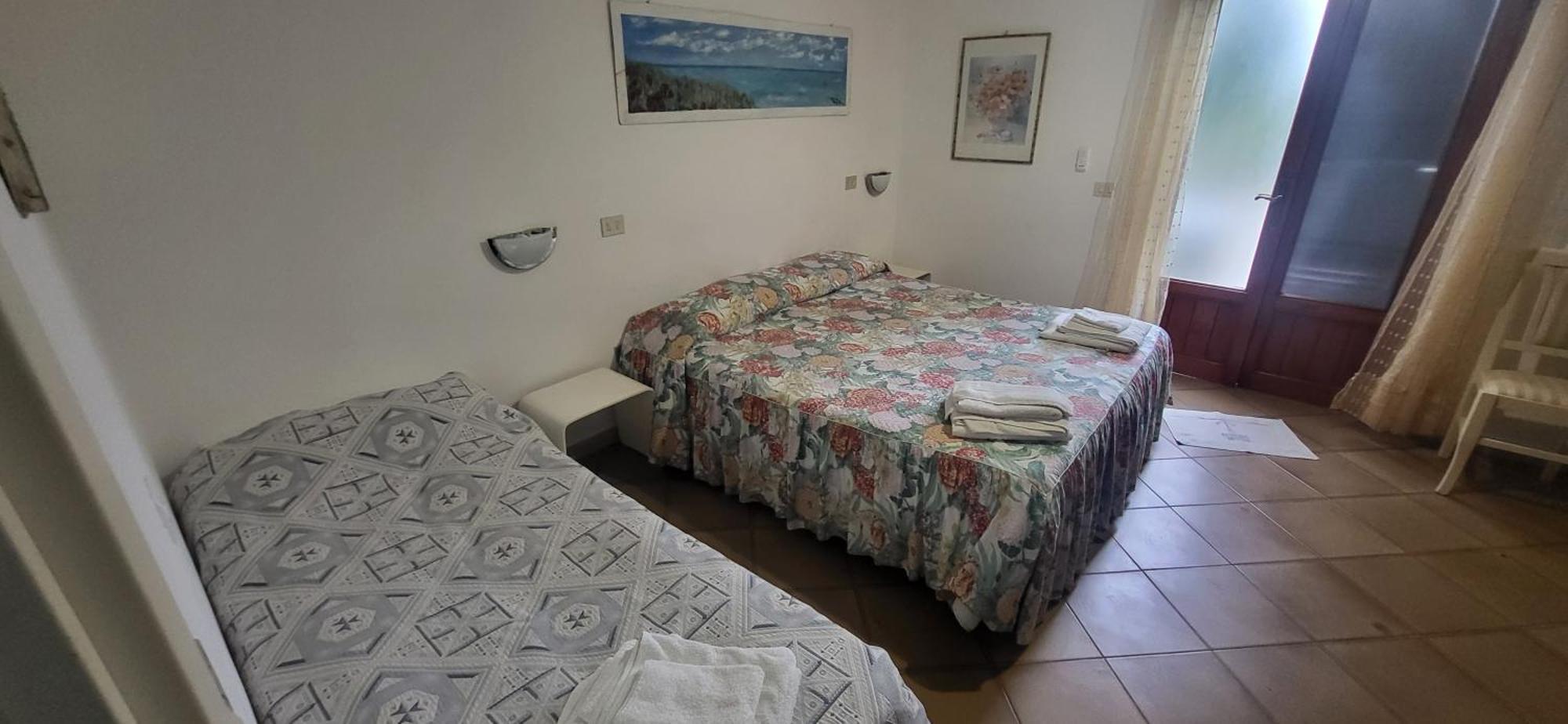 Hotel Dory Албиния Екстериор снимка