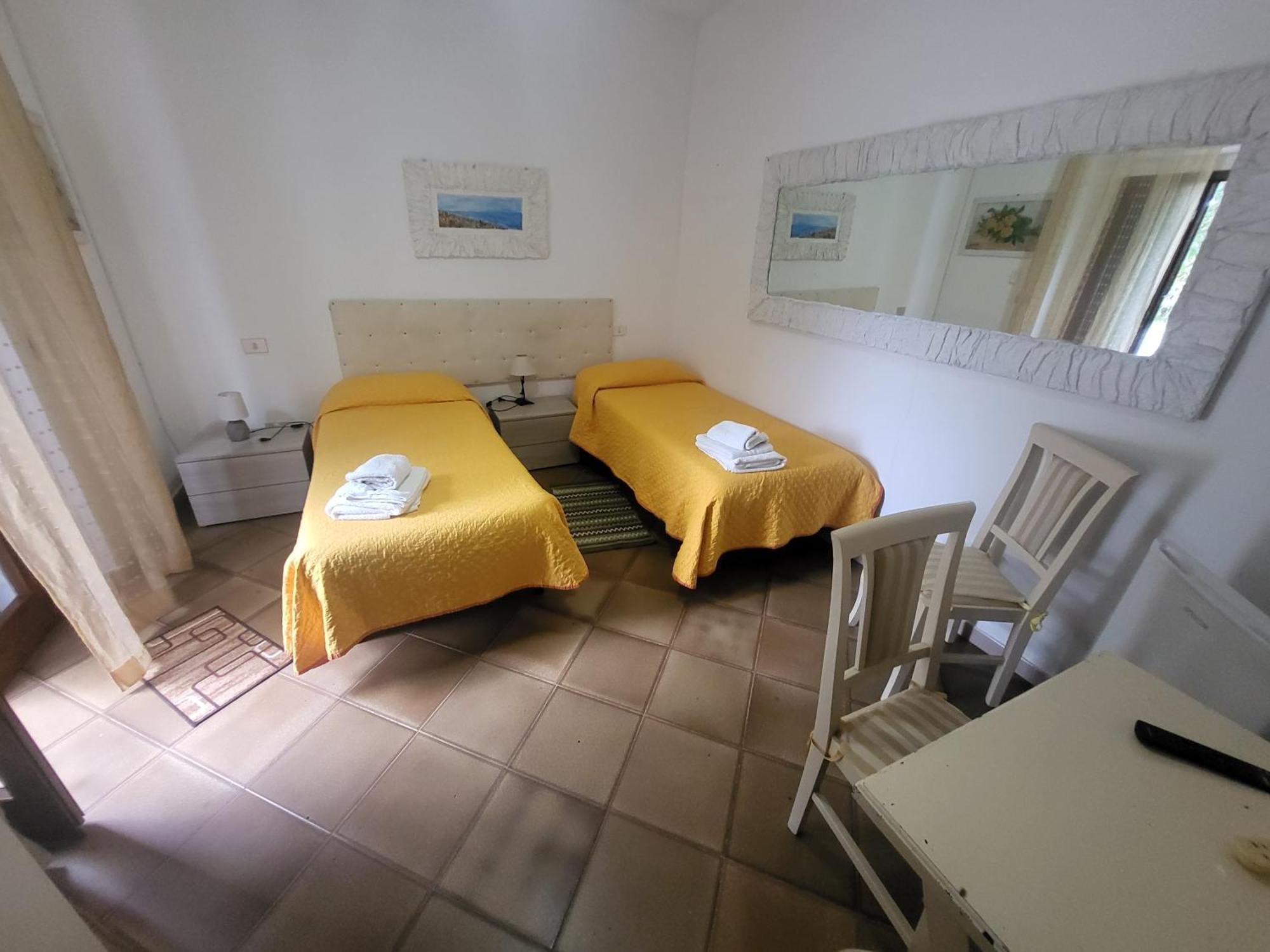 Hotel Dory Албиния Екстериор снимка