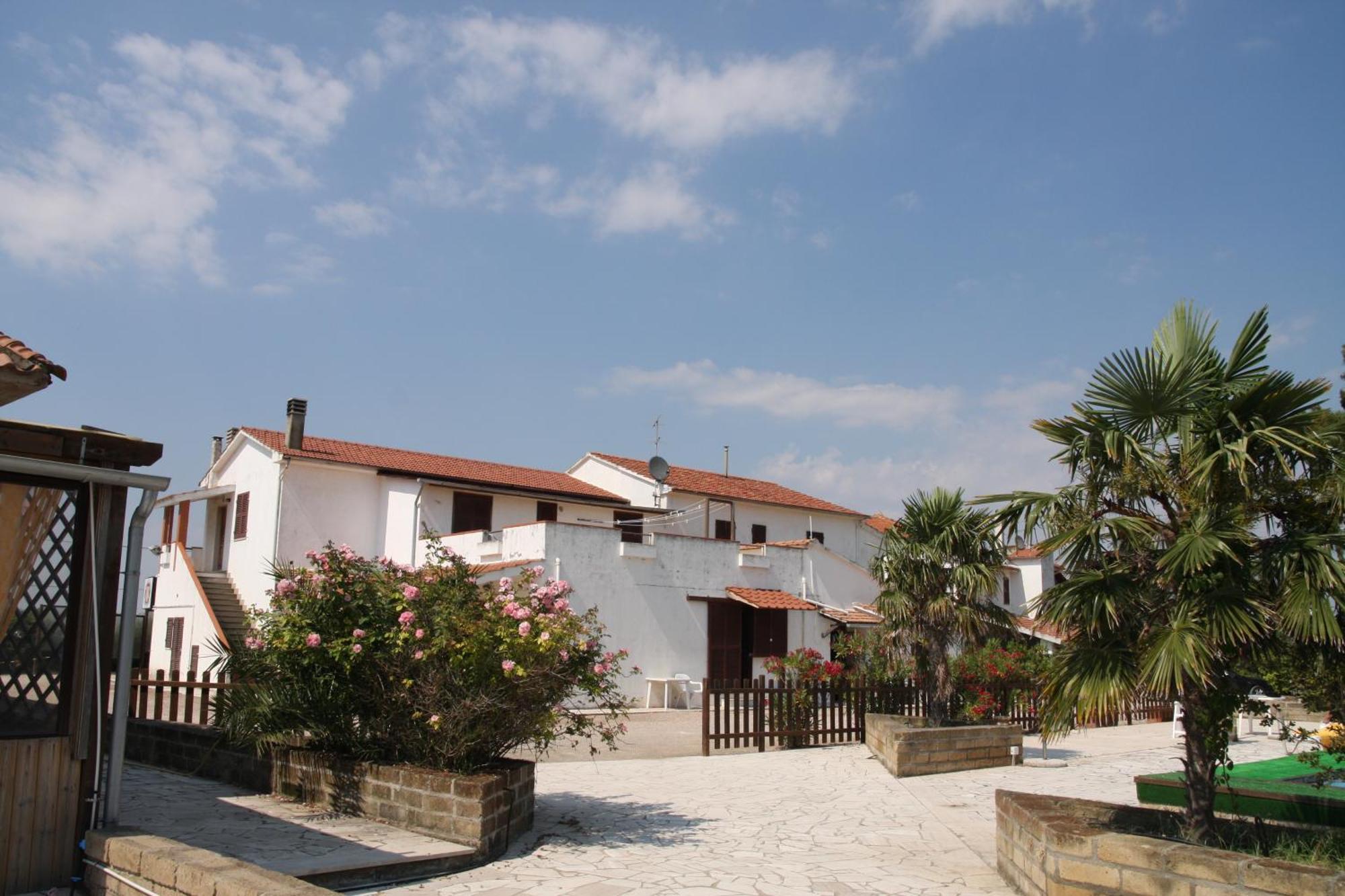 Hotel Dory Албиния Екстериор снимка